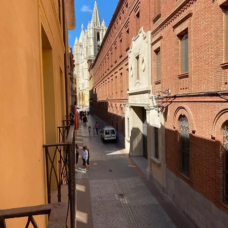 Berrueta 11-1b Colegiata Апартаменты *